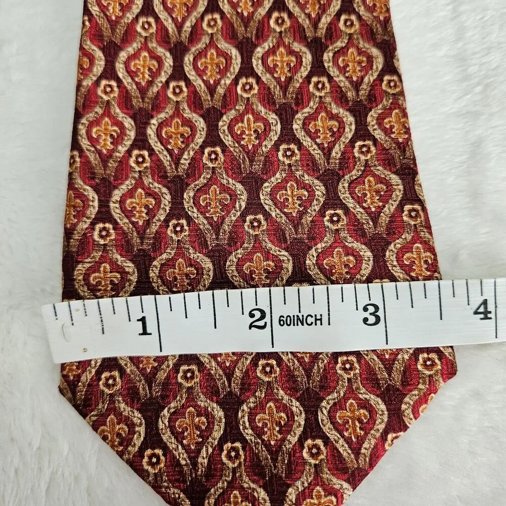 Metropolitan Museum Of Art Fleur-de-lis 100% Silk Mens Necktie Red Orange‎